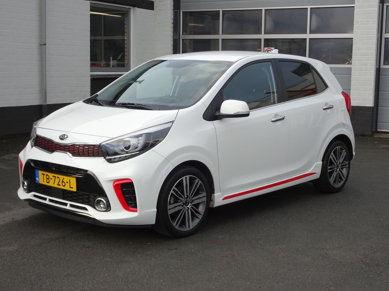 Kia Picanto - 1.0 T-GDI GT-Line Automatische airco, navigatie, parkeersensoren, achteruitrijcamera, lich - AutoWereld.nl