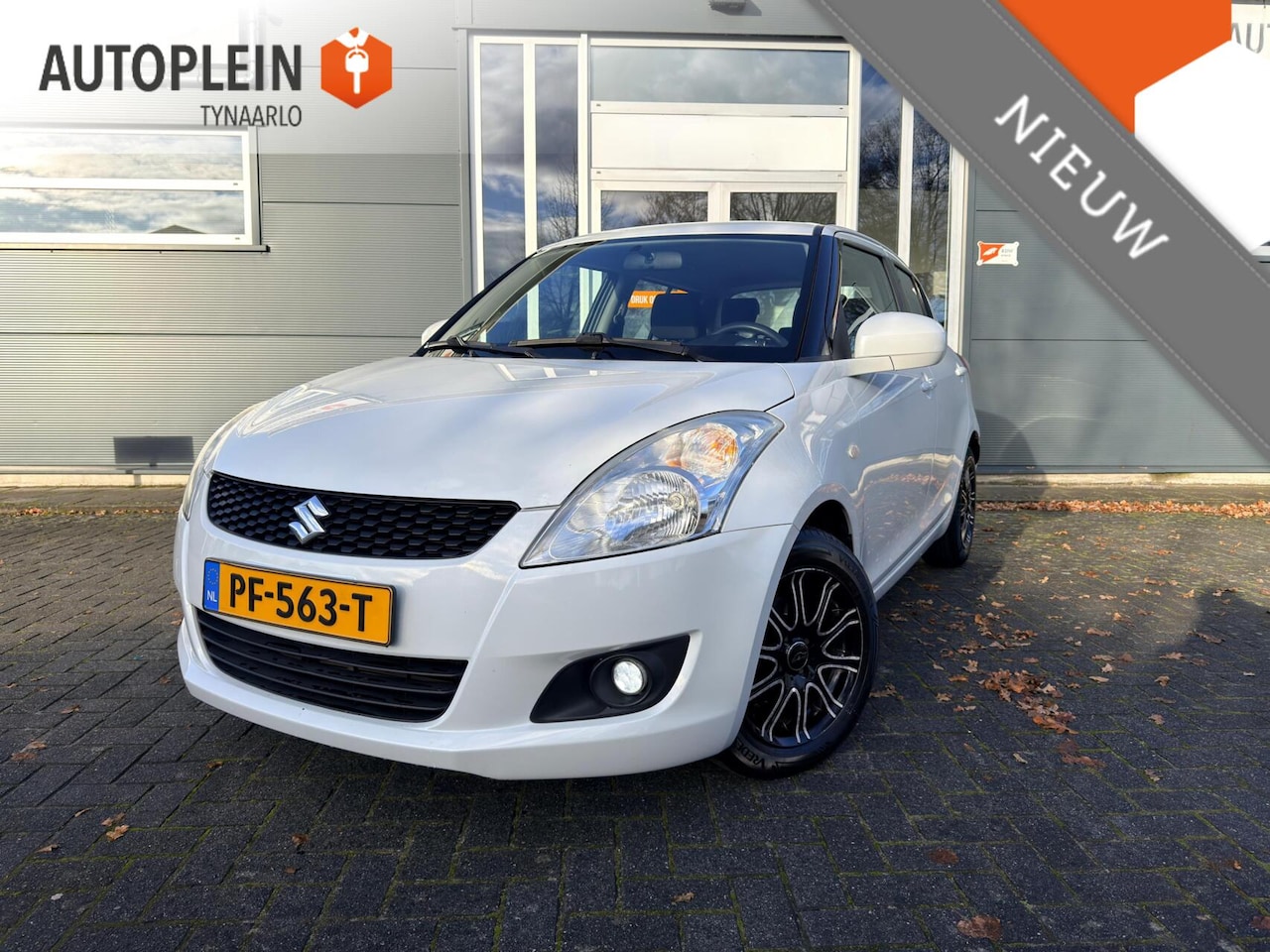Suzuki Swift - 1.2 Comfort *Airco*|5-drs|Facelift|PDC|Nette Auto - AutoWereld.nl