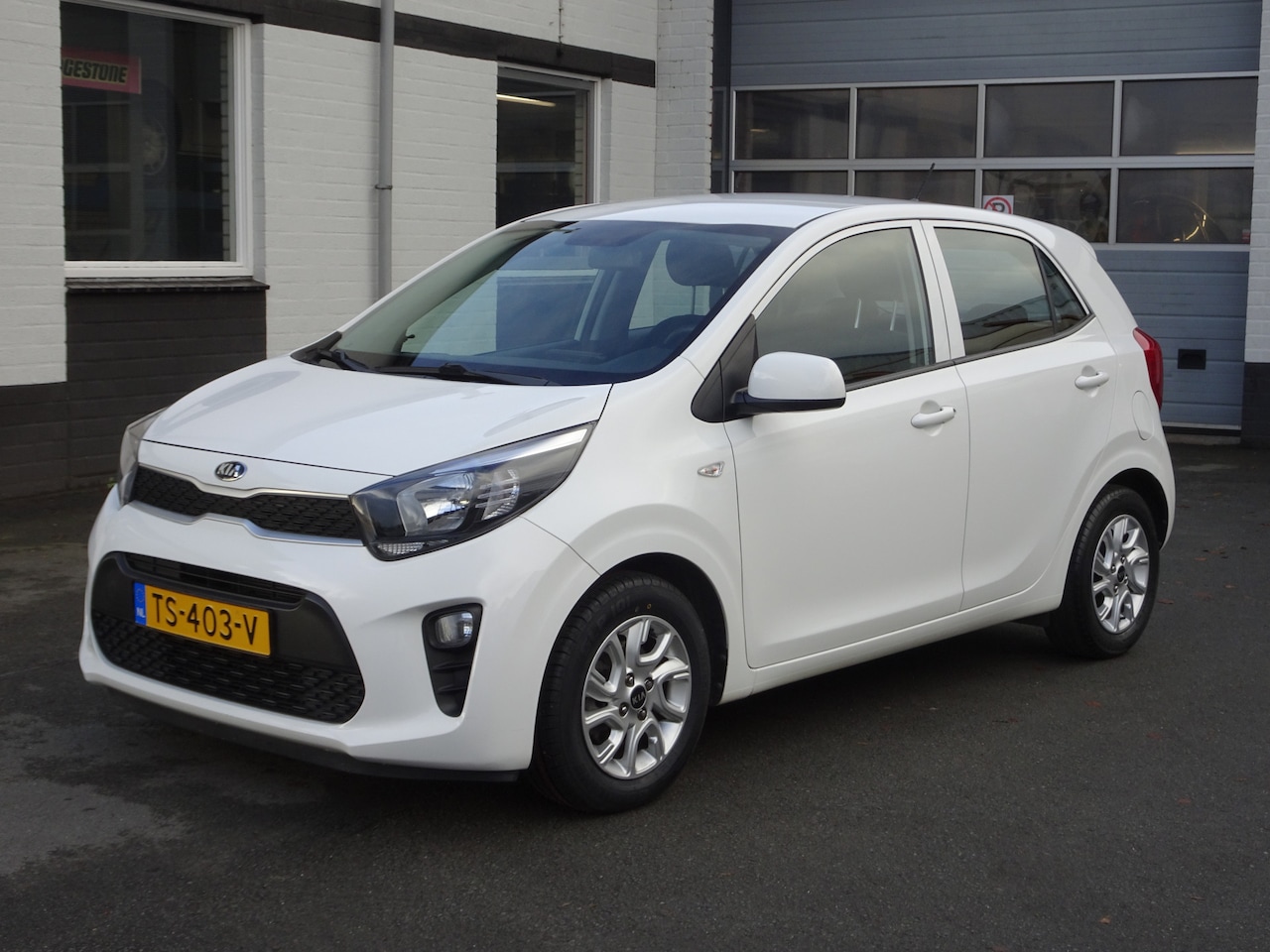 Kia Picanto - 1.0 CVVT EconomyPlusLine Airco, licht metalen velgen, elektrische ramen, centrale vergrend - AutoWereld.nl