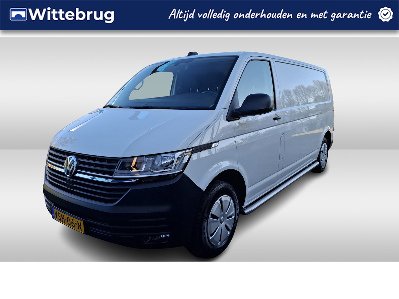 Volkswagen Transporter - 2.0 TDI L2H1 28 Comfortline Navi by App / PDC / Cruise control - AutoWereld.nl