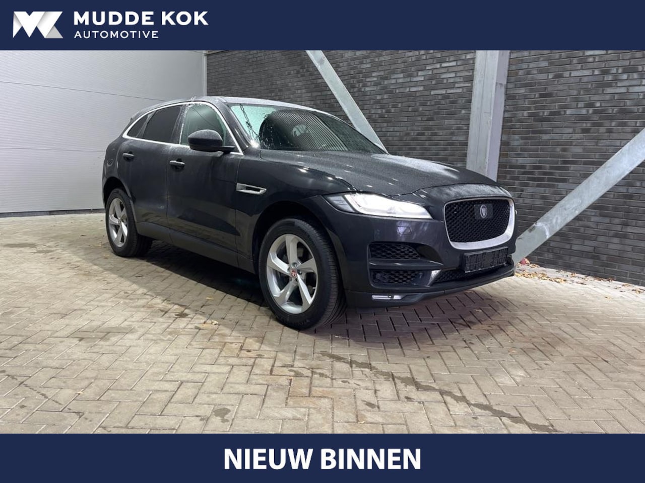 Jaguar F-Pace - 2.0t AWD Portfolio | Panoramadak | ACC | Trekhaak | Meridian Sound | Getint Glas | Camera - AutoWereld.nl