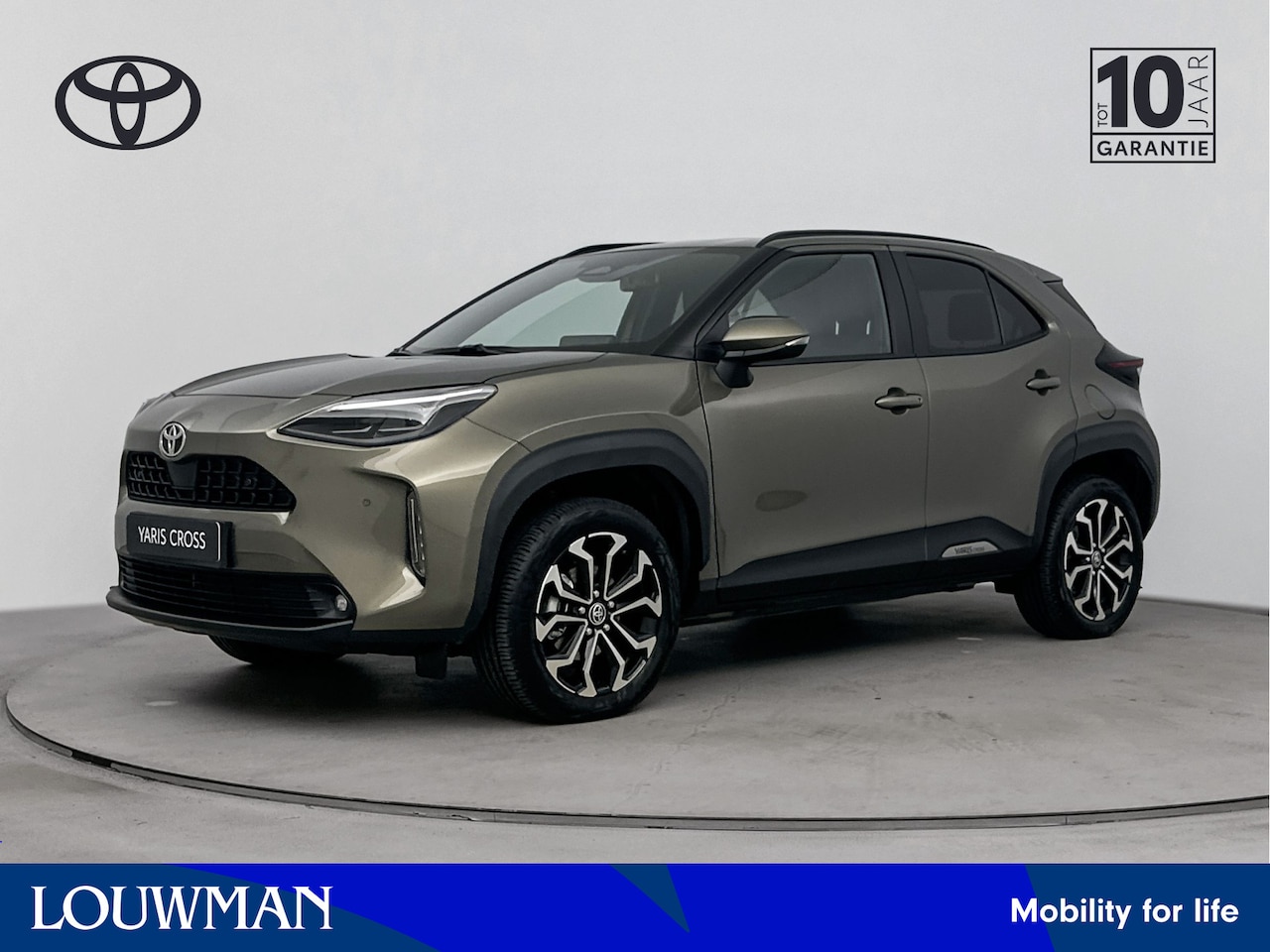 Toyota Yaris Cross - 1.5 Hybrid Dynamic Plus | Stoelverwarming | Stuurverwarming | 17'' Lichtmetalen Velgen | P - AutoWereld.nl