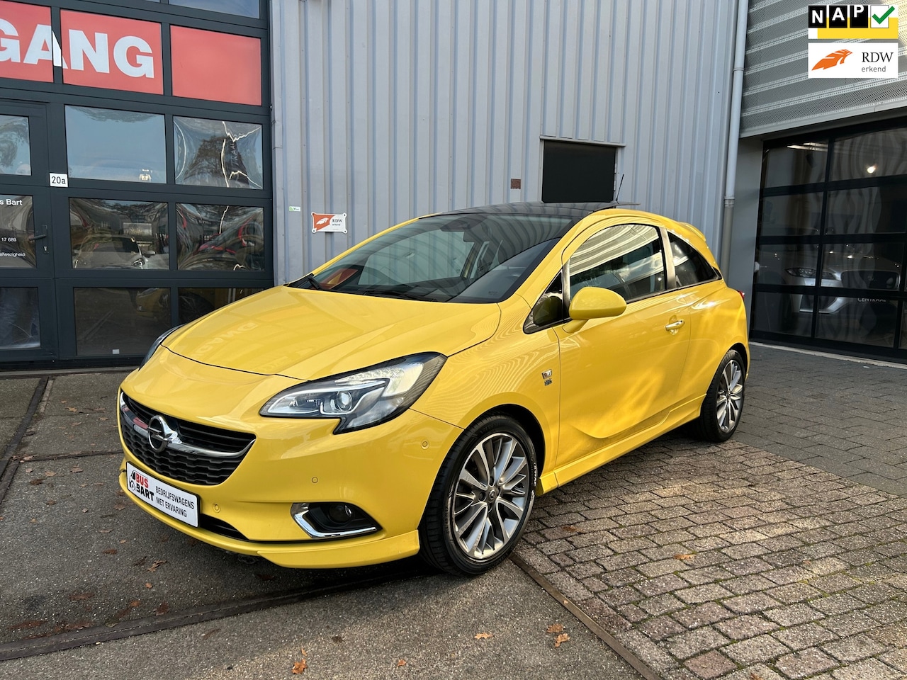 Opel Corsa - 1.0 Turbo Cosmo| NL-Auto| 1e eigenaar| NAP| Pano| OPC-line| Stoelverwarming - AutoWereld.nl