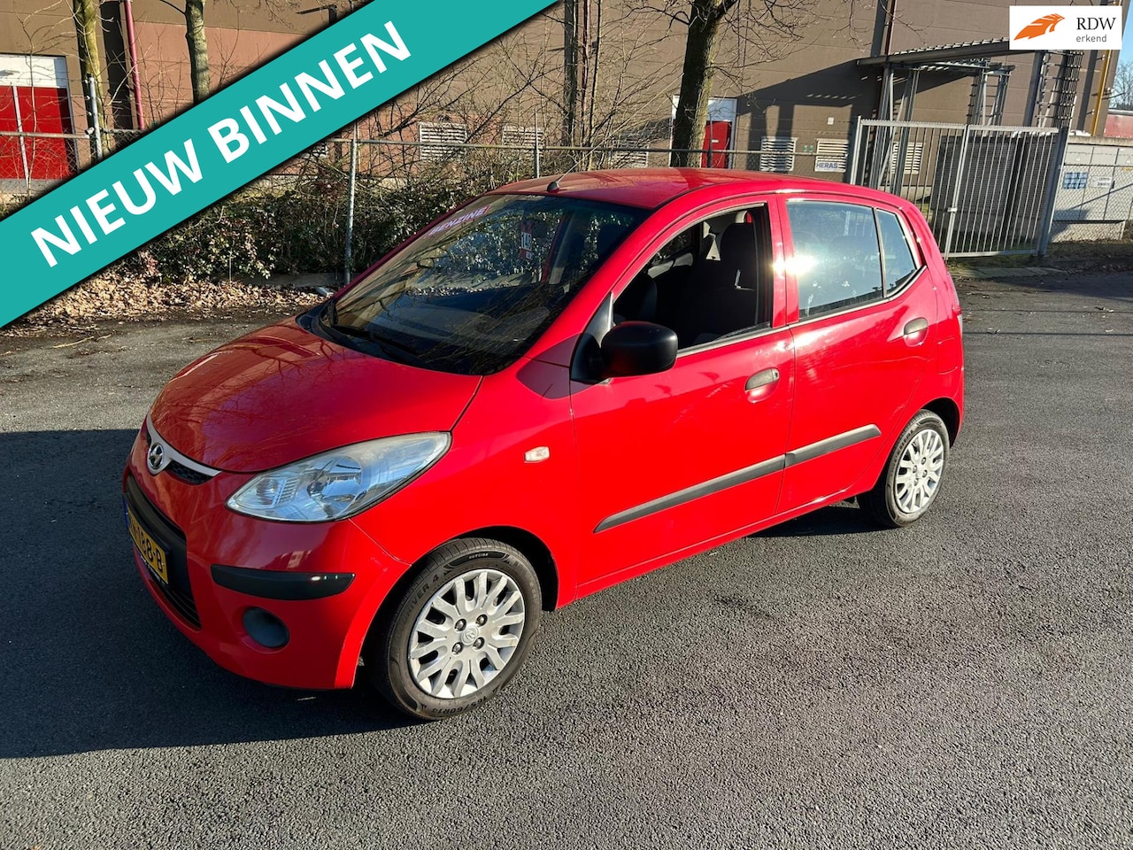 Hyundai i10 - 1.1 Active NETTE AUTO RIJDT EN SCHAKELT GOED - AutoWereld.nl