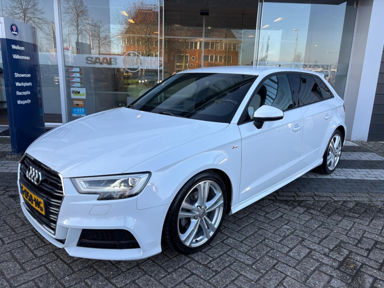 Audi A3 Sportback - 35 TFSI CoD Sp.SL.E - AutoWereld.nl