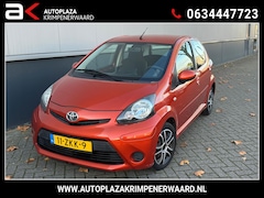 Toyota Aygo - 1.0 VVT-i Comfort Orange Carplay Nieuwe apk Airco NAP