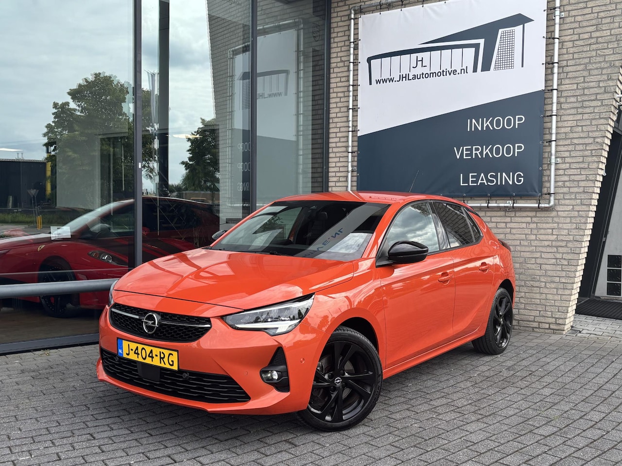 Opel Corsa - 1.2 GS Line*NAVI*A/C*CRUISE*LMV*CARPLAY*CAM*TEL* - AutoWereld.nl