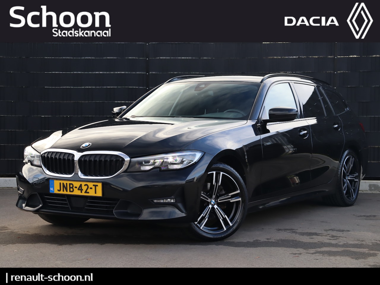 BMW 3-serie Touring - 320i High Executive Edition | Adap. Cruise | Stoel-/Stuurverwarming | Navigatie | Halflede - AutoWereld.nl