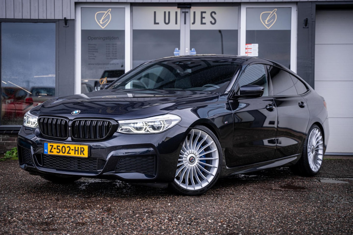 BMW 6-serie Gran Turismo - 630i M-sport I 21''Alpina I Stoelmemo I 360° I HuD I Sfeerverl. I Dealer-onderhouden - AutoWereld.nl
