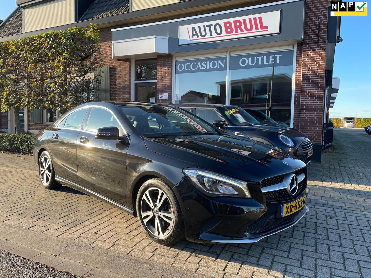 Mercedes-Benz CLA-Klasse - 180 Ambition | NL auto| Navi|Camera|Trekh.|1/2 Leder - AutoWereld.nl