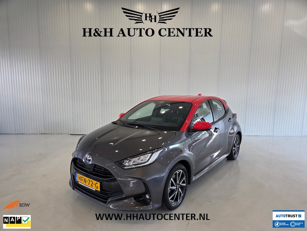 Toyota Yaris - 1.5 Hybrid Tokyo Spirit |Fabrieksgarantie|Carplay| - AutoWereld.nl