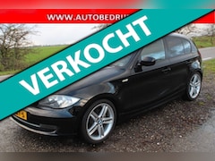 BMW 1-serie - 120i Business Line // AUTOMAAT / LEER //
