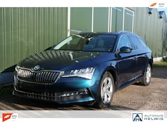 Skoda Superb Combi - 1.4 TSI iV Business Edition Plus, LEER, PANORAMADAK, VIRTUEEL, NAVIGATIE, TREKHAAK, WINTER
