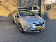 Opel Corsa - 1.2-16V Cosmo