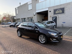 Opel Astra - 1.4 Turbo Sport