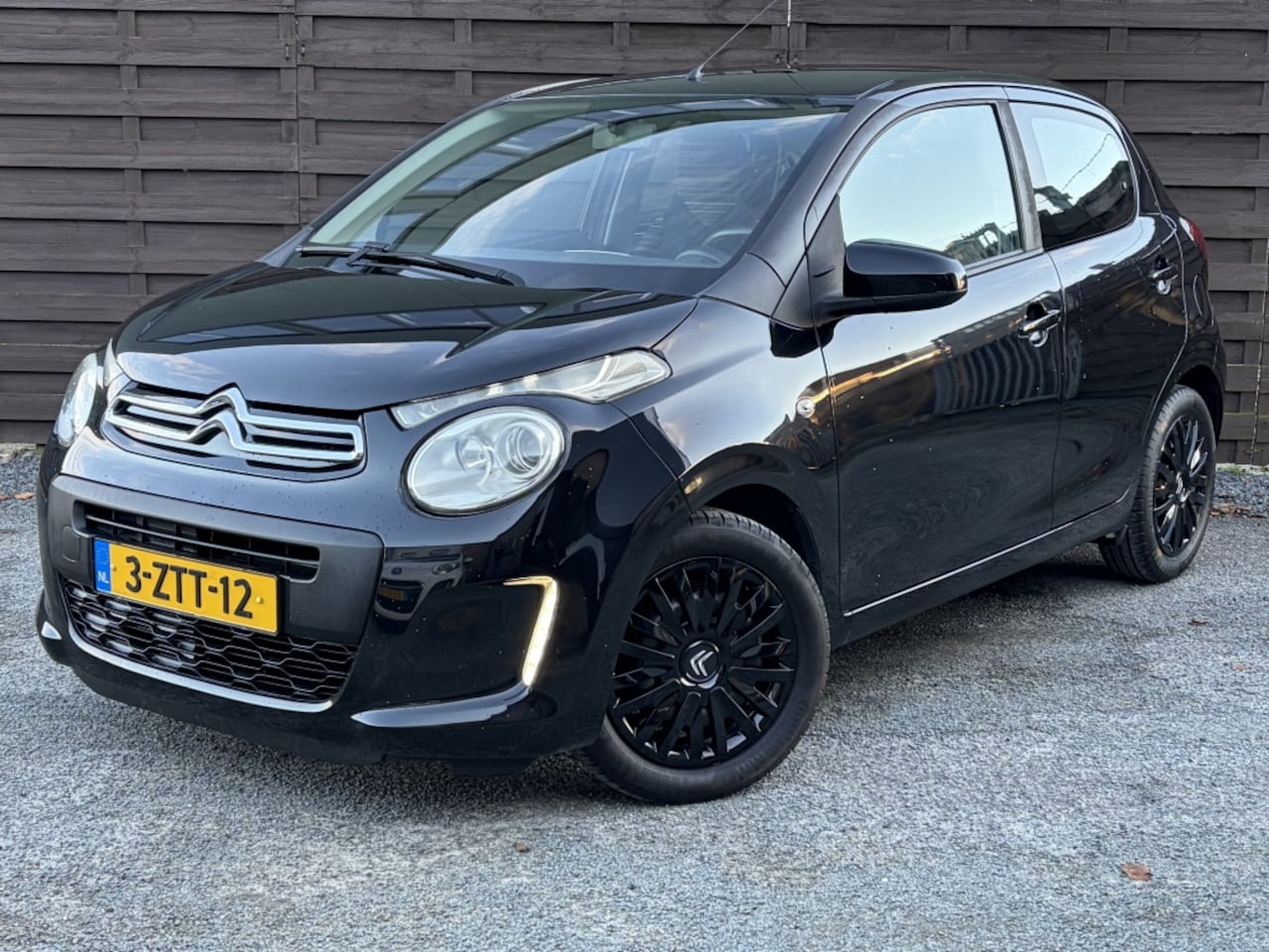 Citroën C1 - 1.0 e-VTi Feel / Groot Scherm / AC / BT / NAP - AutoWereld.nl