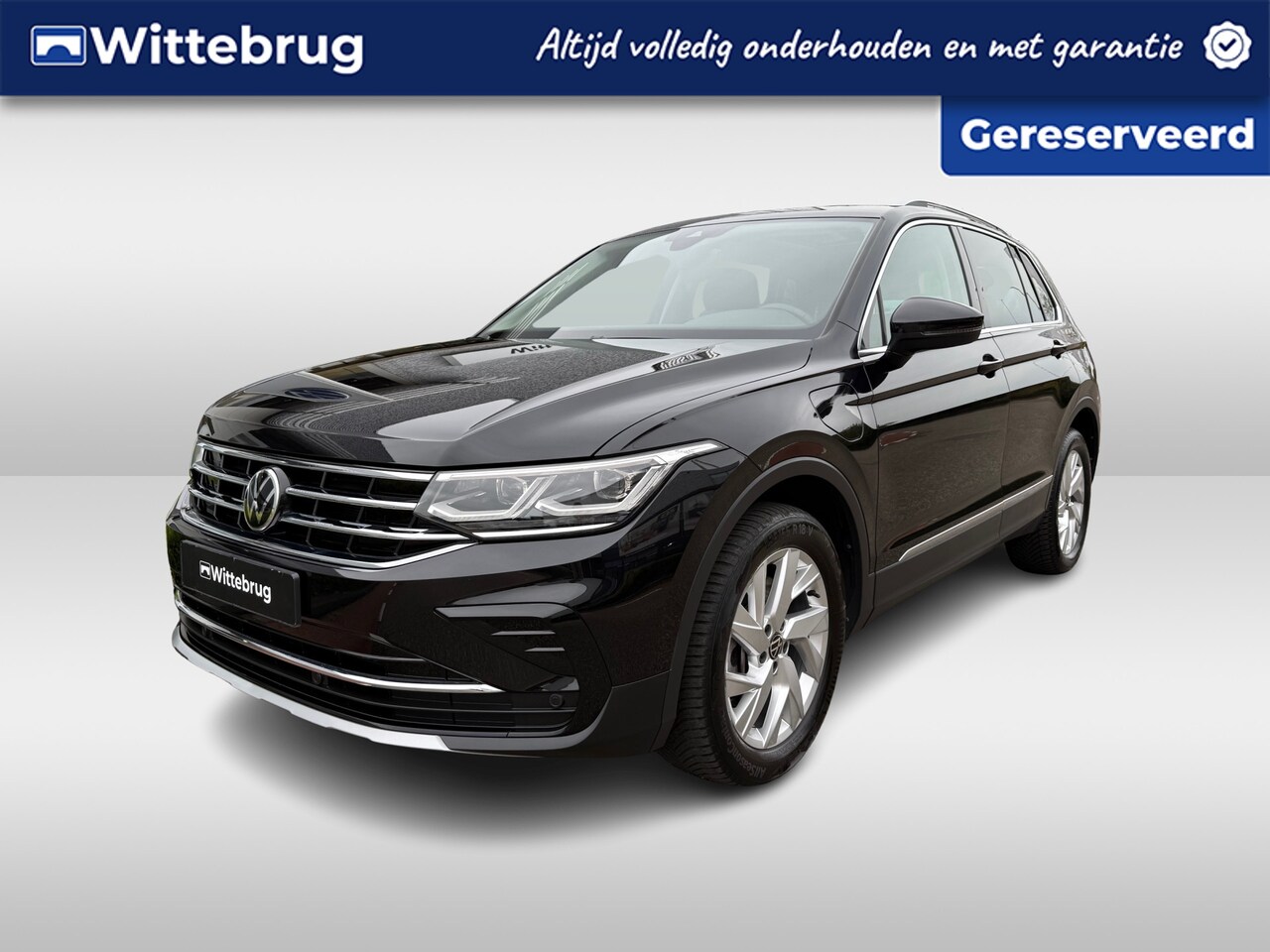 Volkswagen Tiguan - 1.4 TSI 245pk DSG eHybrid Elegance / Carplay / Panoramadak / LED / 18" lmv / SOH 91% - AutoWereld.nl