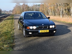 BMW 5-serie - 528i Executive