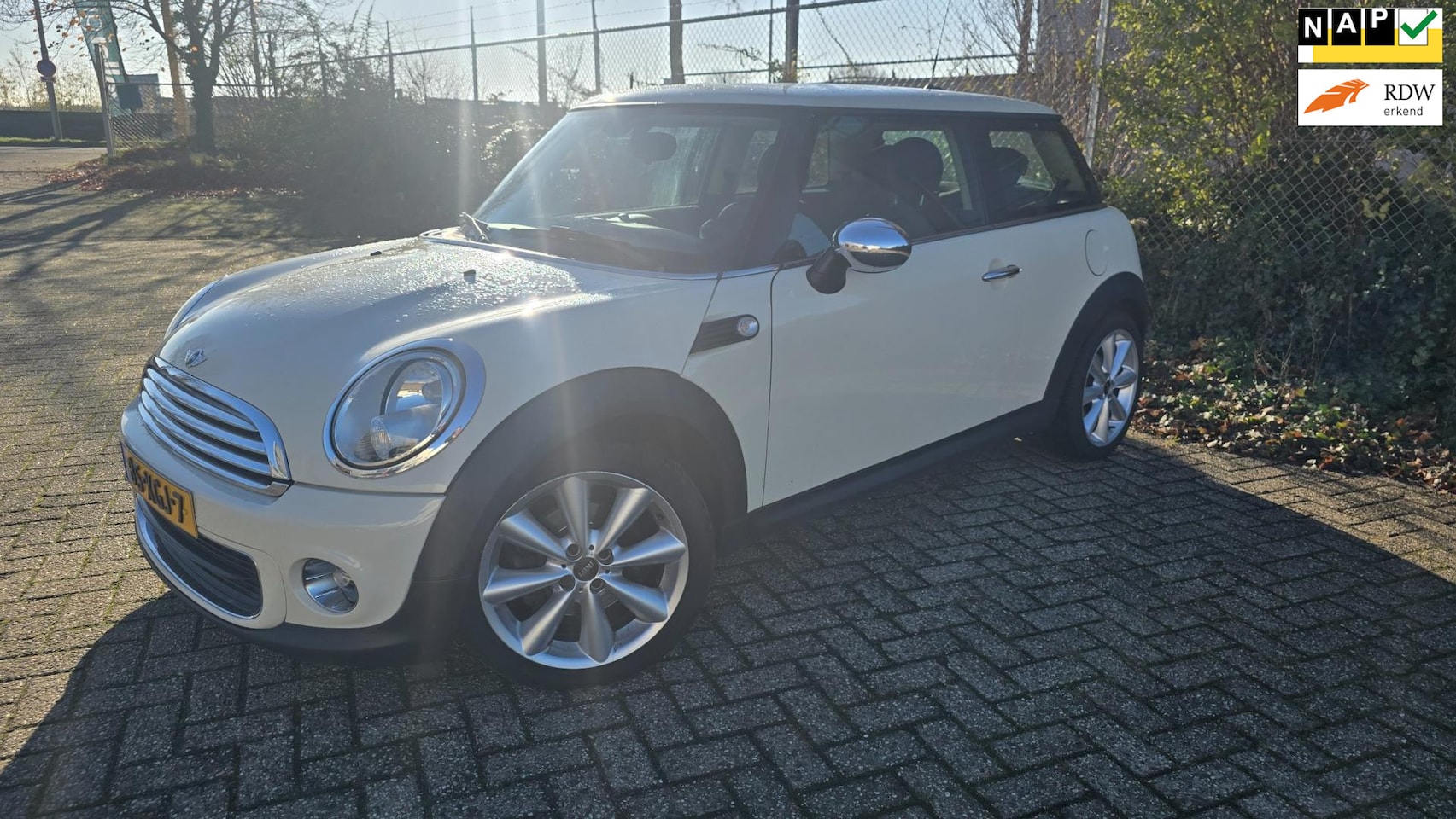 MINI One - Mini 1.6 Business Line - AutoWereld.nl