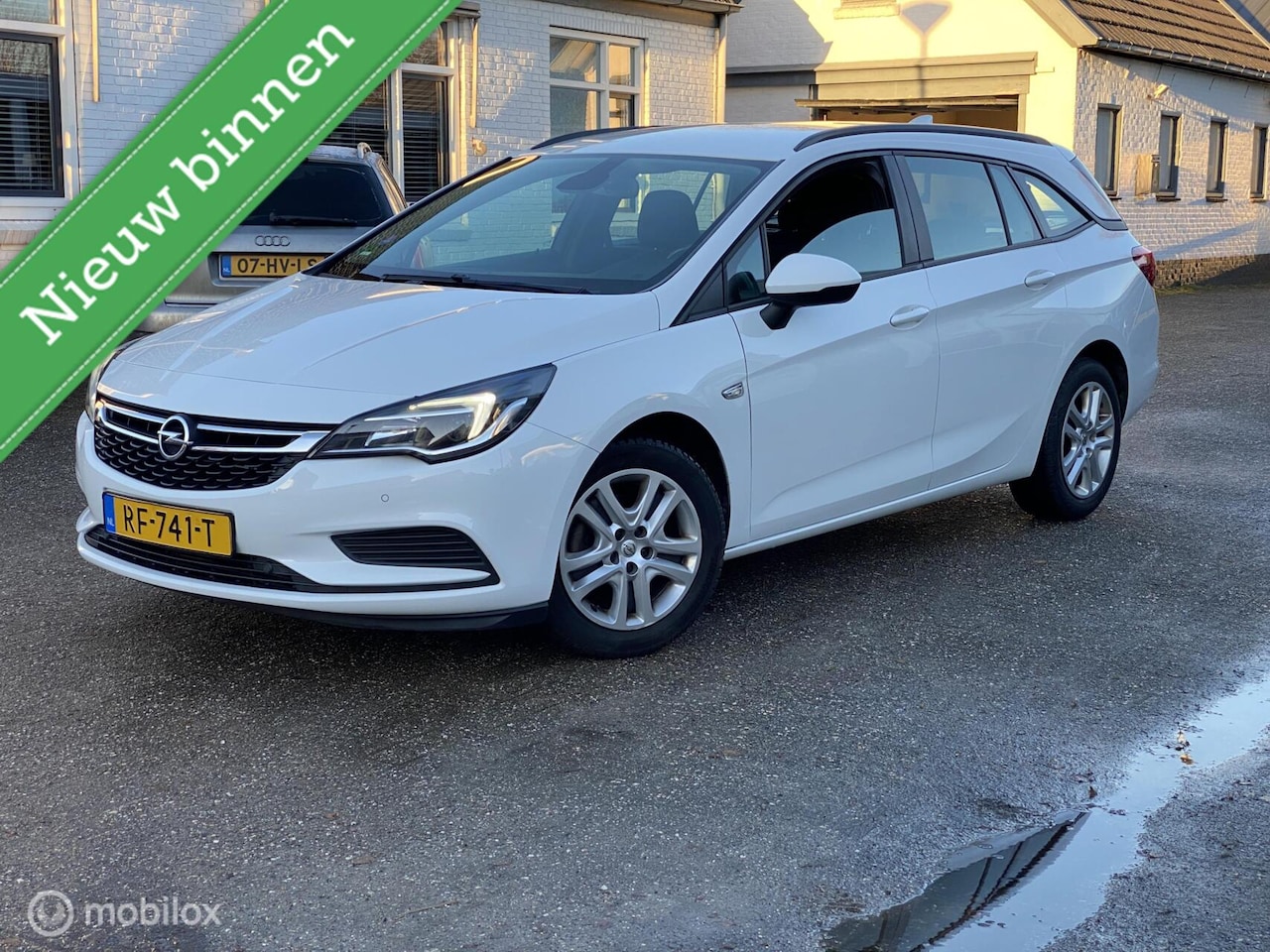 Opel Astra Sports Tourer - 1.0 (105pk) Nav/Cc/Trekhaak - AutoWereld.nl