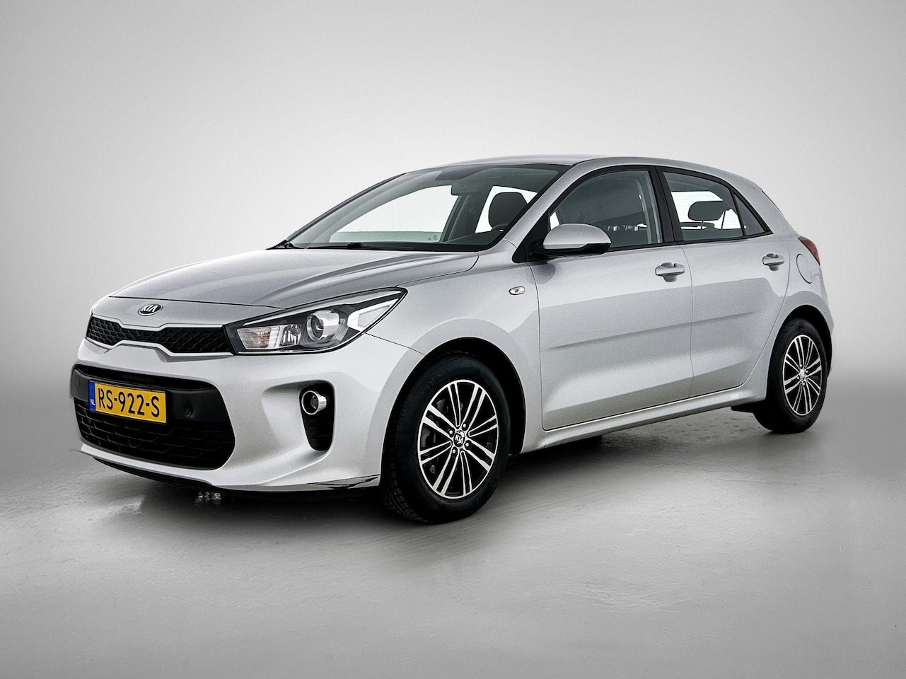 Kia Rio - 1.0 TGDI ComfortPlusLine Navigator | 1e Eigenaar | Afneembare Trekhaak | 15"LMV | Airco | - AutoWereld.nl