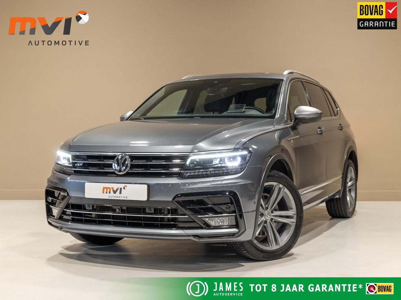Volkswagen Tiguan Allspace - 2.0 TSI 4Motion R-Line / 220pk / Panorama dak / Rondomzicht camera / Leder / - AutoWereld.nl