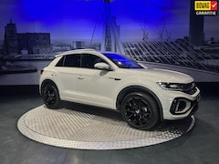 Volkswagen T-Roc - 1.5 TSI R-Line Edition *Keyless*Winterpakket*Camera