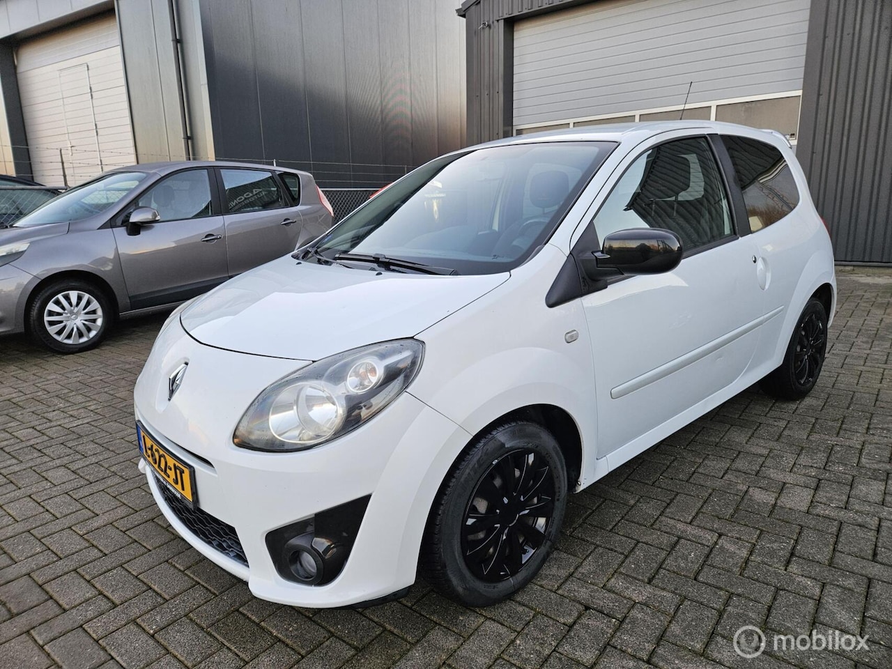 Renault Twingo - 1.2-16V Authentique AIRCO/ISOFIX APK11/2026 VASTEPRIJS - AutoWereld.nl