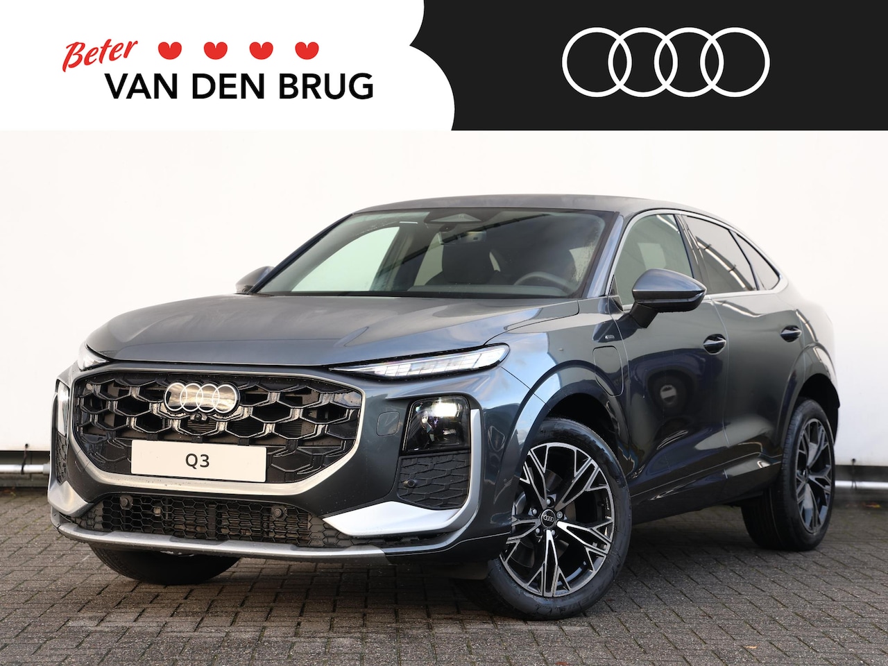 Audi Q3 Sportback - S edition e-hybrid 200 kW / 272 PK Sportback Tech plus pakket | Full LED koplampen | Priva - AutoWereld.nl