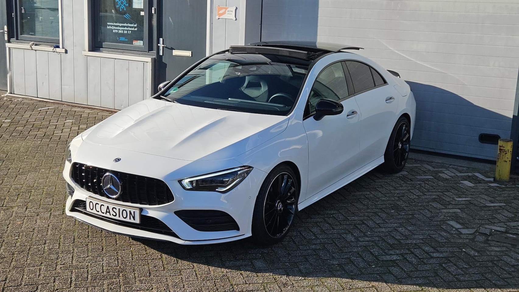 Mercedes-Benz CLA-Klasse - 200 AMG | Orig. NL | Pano | Memory | Keyless | Multibeam | Camera - AutoWereld.nl