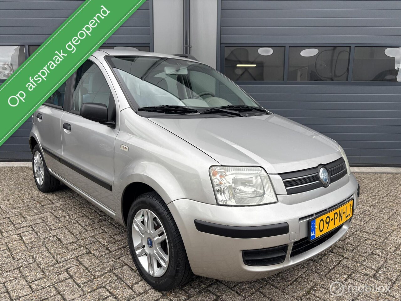 Fiat Panda - 1.2 Dynamic Automaat uitvoering /// NL Auto - AutoWereld.nl