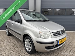 Fiat Panda - 1.2 Dynamic Automaat uitvoering /// NL Auto