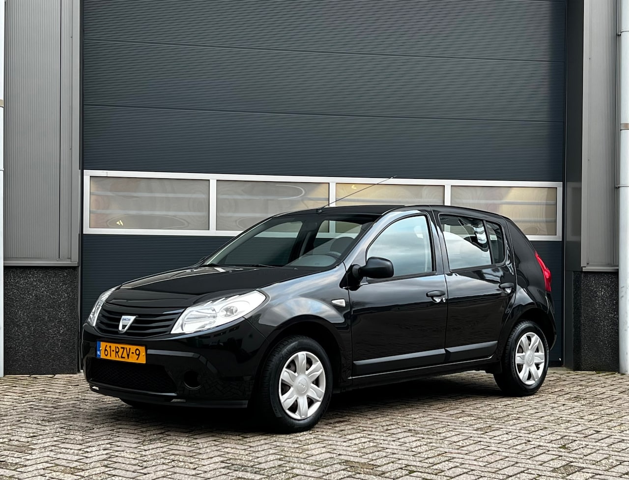 Dacia Sandero - 1.2 Ambiance bj.2011 Airco|Lage km|Nap. - AutoWereld.nl