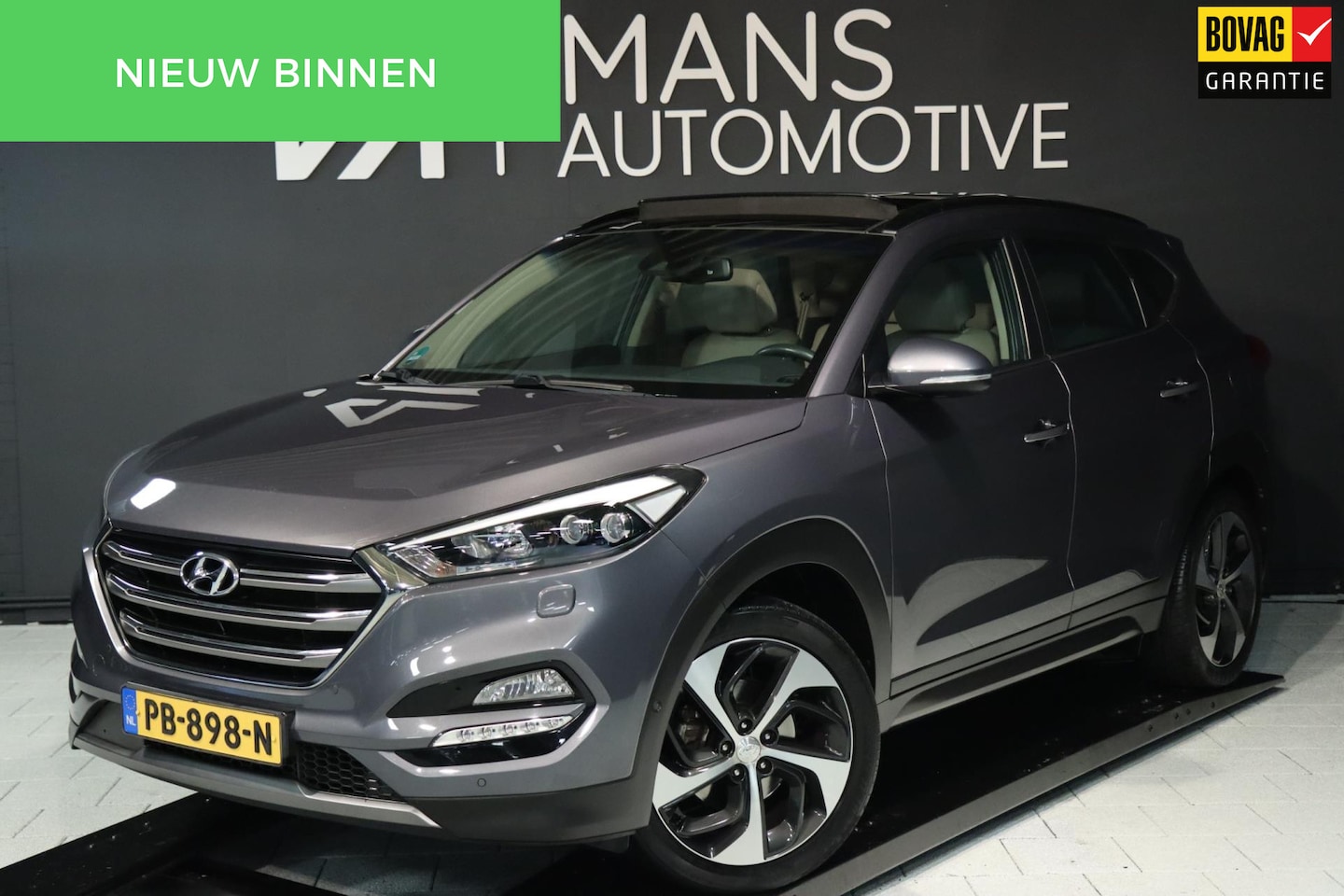 Hyundai Tucson - 1.6 T-GDi Premium 4WD / PANO / KEYLESS / CAMERA / VOLLEDIG UITGEVOERD! - AutoWereld.nl