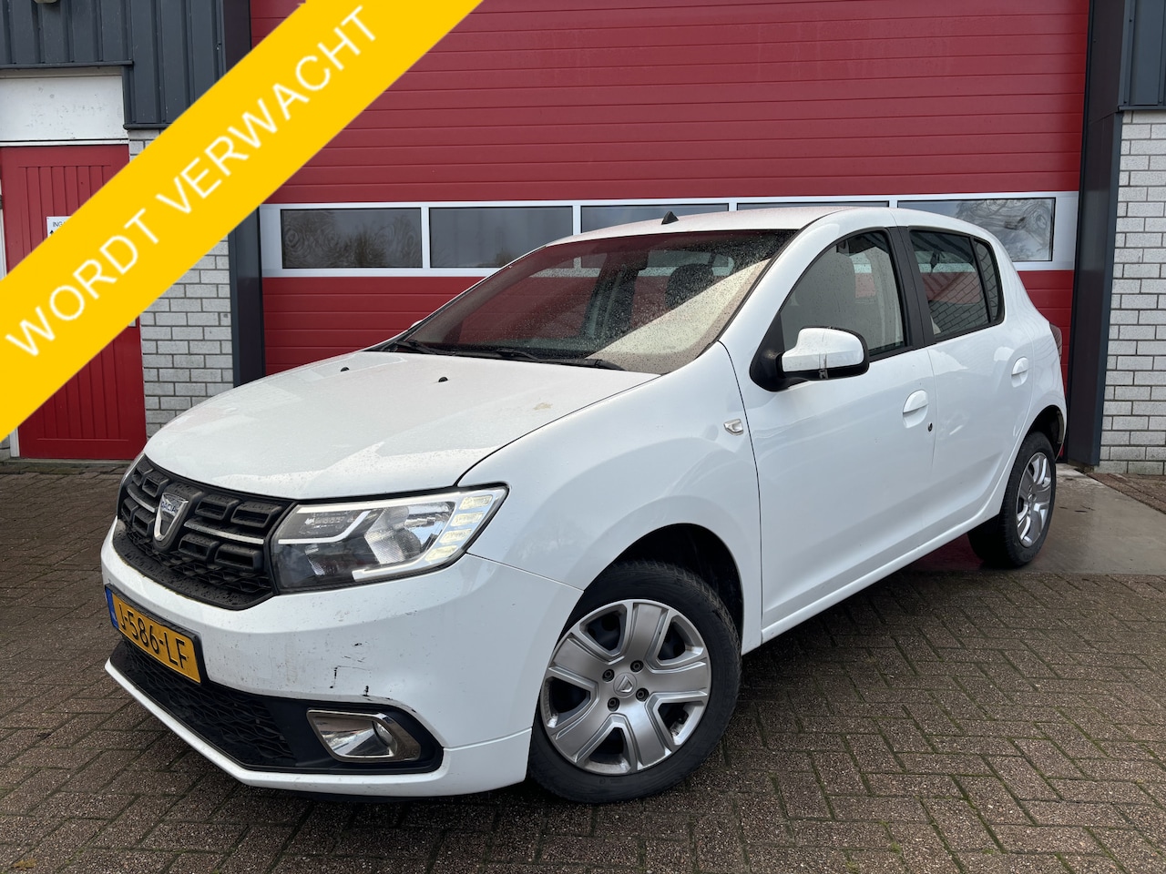 Dacia Sandero - 0.9 TCe Easy-R Comfort AUTOMAAT / AIRCO / CRUISE / STUUR LEDER / BLUETOOTH / NL-AUTO - AutoWereld.nl