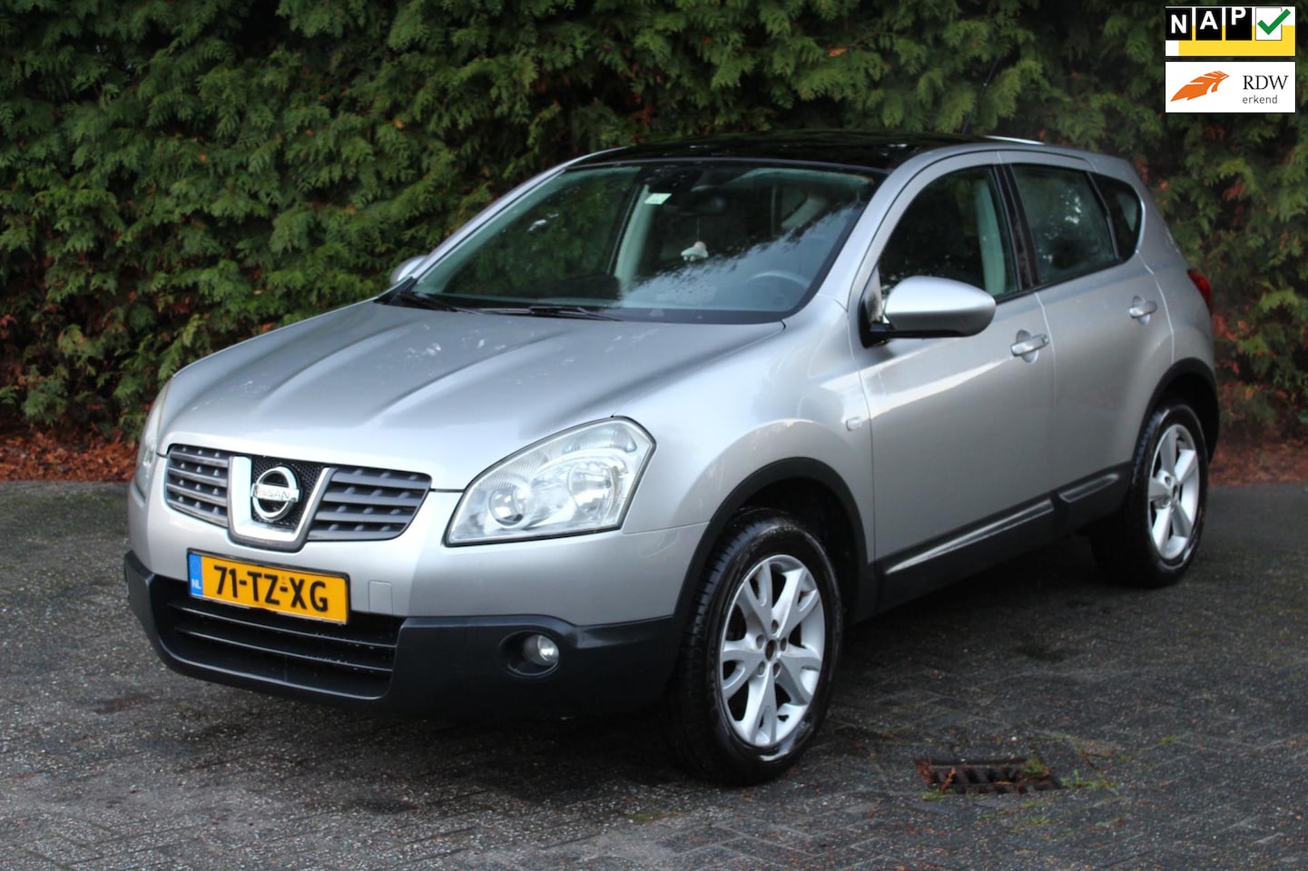 Nissan Qashqai - 2.0 Acenta 4WD 141PK | Climate Control | Cruise Control | Trekhaak - AutoWereld.nl