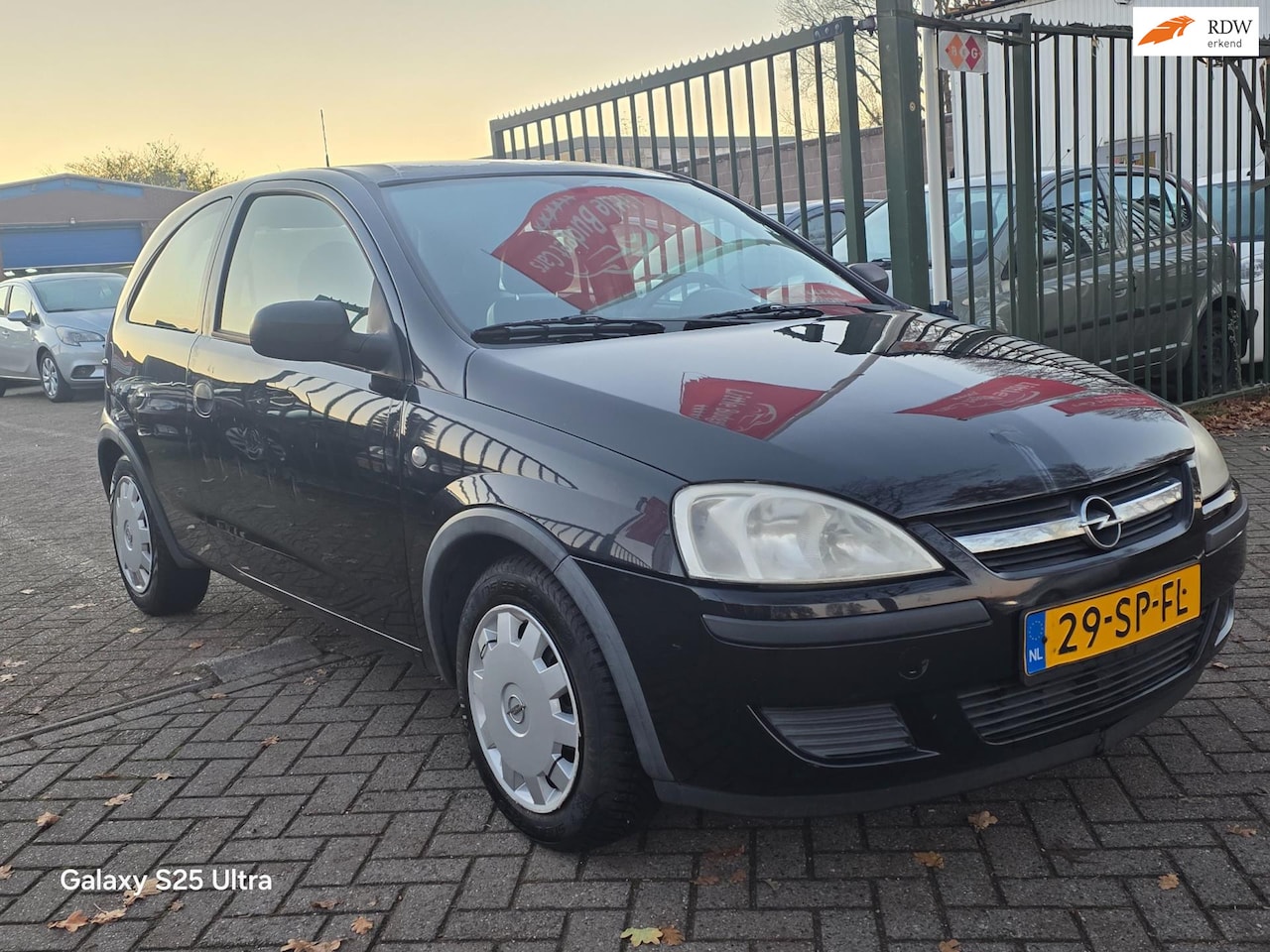 Opel Corsa - 1.2-16V Essentia 1.2-16V Essentia - AutoWereld.nl