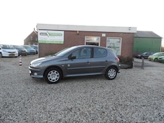 Peugeot 206 - 1.4 Génération