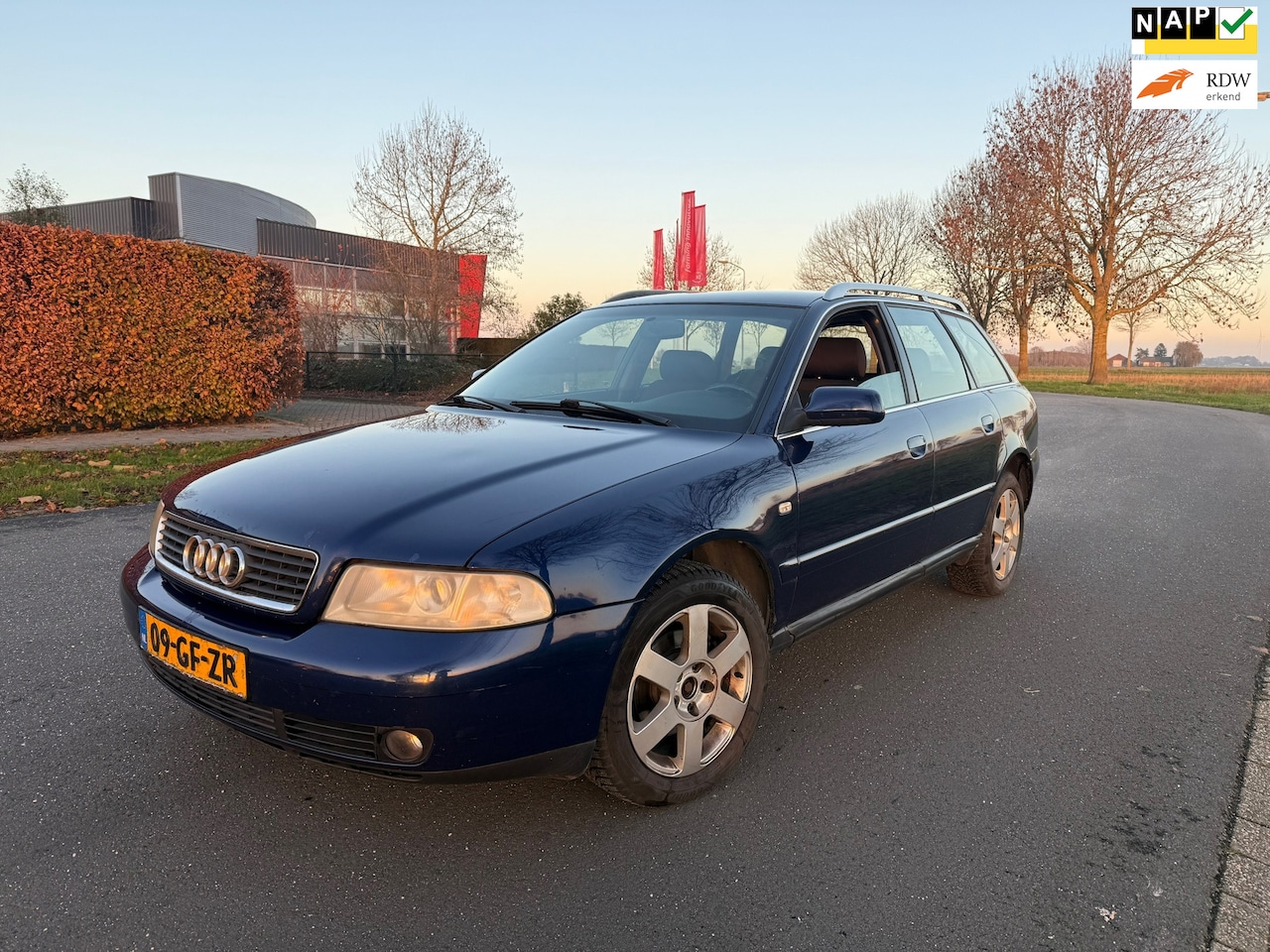 Audi A4 Avant - 1.6 Advance CLIMA/APK/TREKHAAK - AutoWereld.nl