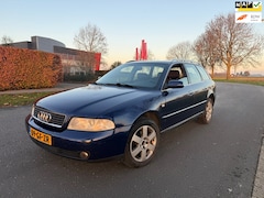 Audi A4 Avant - 1.6 Advance CLIMA/APK/TREKHAAK