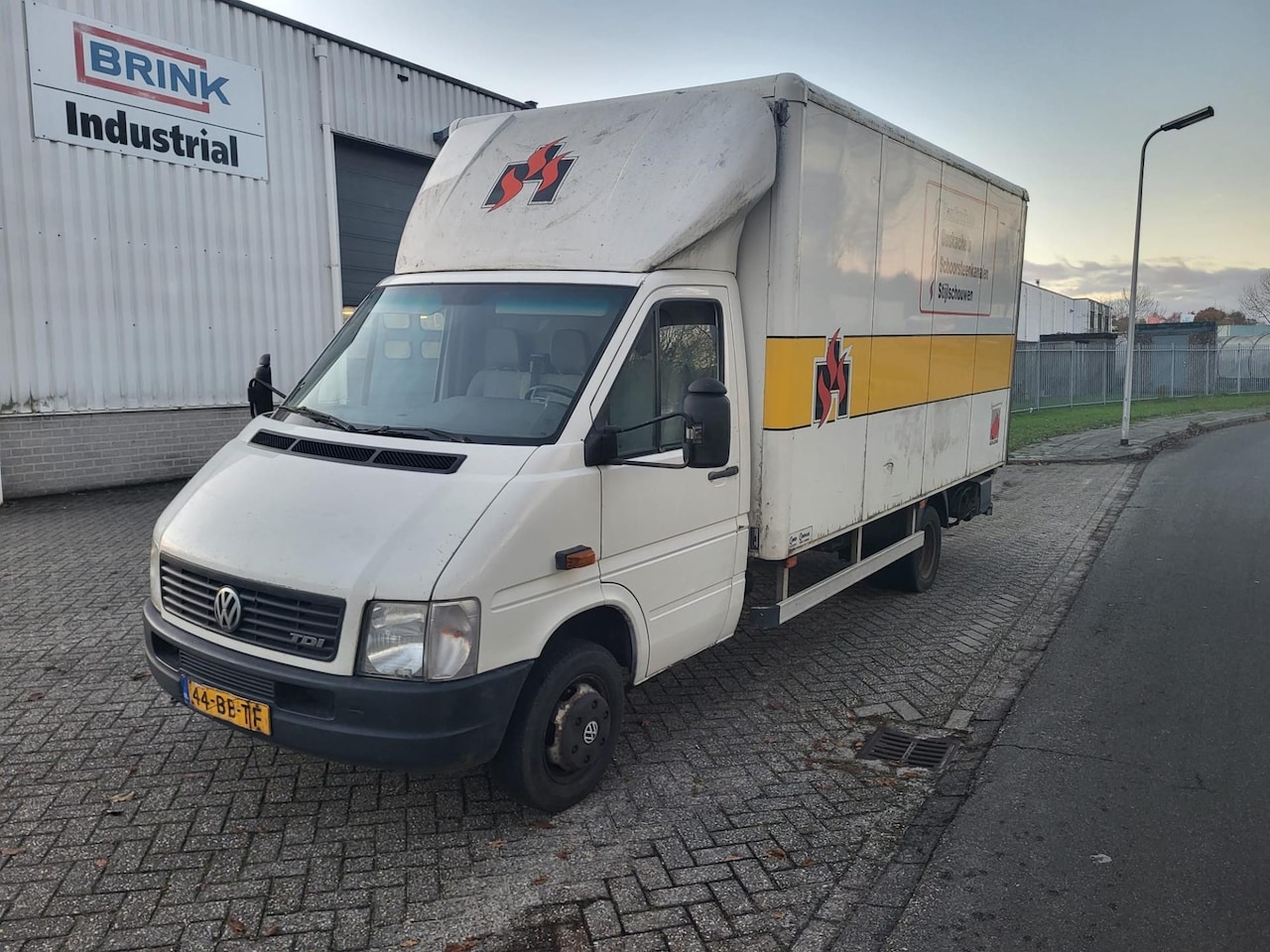 Volkswagen LT-46 - 46A 2.5 TDI Xlang Dubbel Lucht Laadklep Wit 2002 - AutoWereld.nl