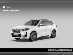 BMW X1 - xDrive30e | M-sportapakket | Head Up | Comfort Access | Schuif-/ Panoramadak | Harman Kard