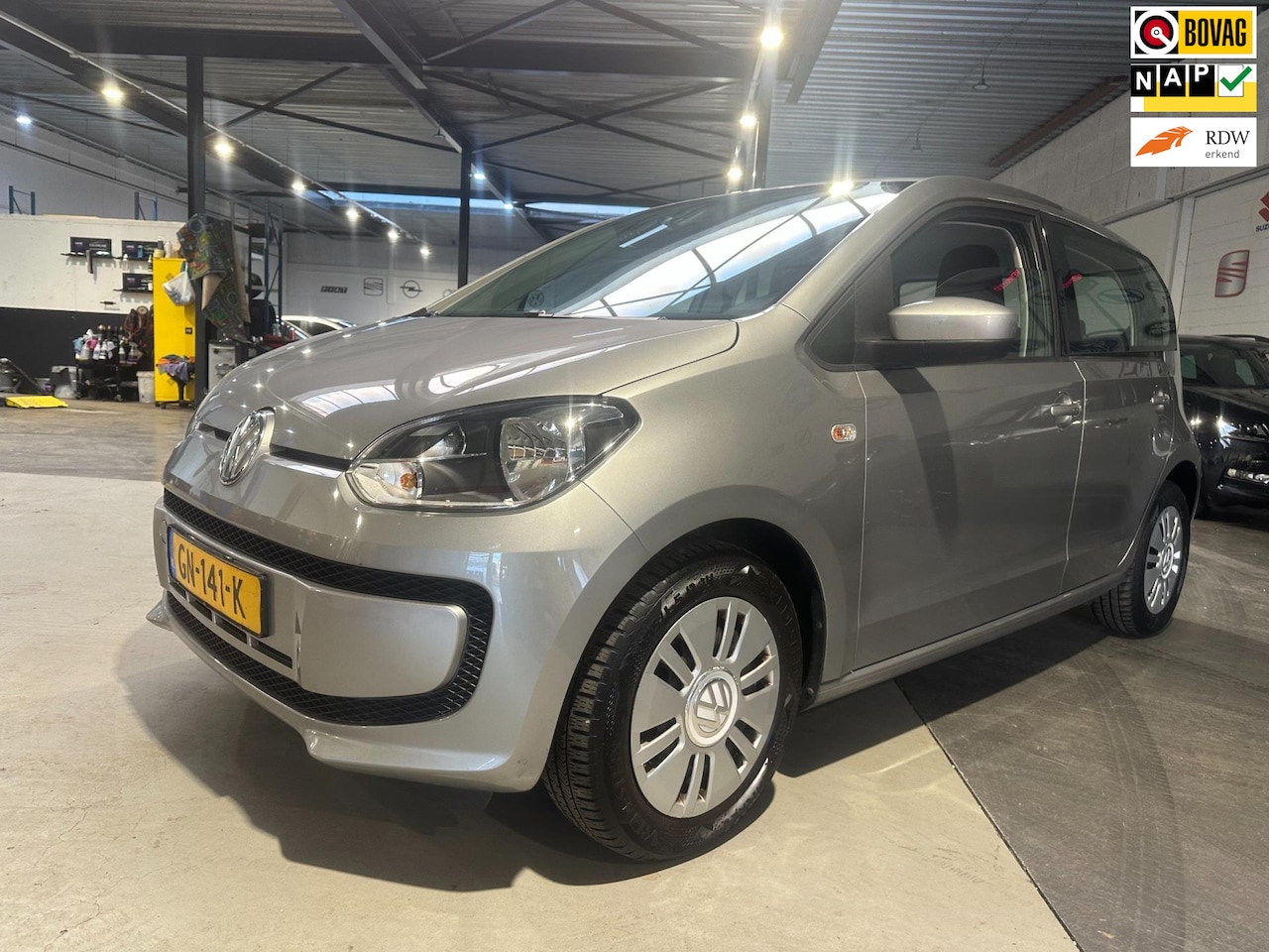 Volkswagen Up! - 1.0 move up! BlueMotion/Dealer onderhouden/Apk nw bij aflevering - AutoWereld.nl
