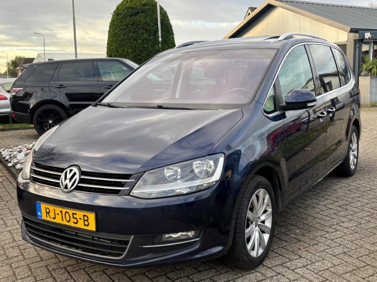 Volkswagen Sharan - 2.0 TDI Highline 7-Persoons Panodak 2012 - AutoWereld.nl