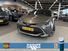 Toyota Corolla Touring Sports - 2.0 Hybrid 180pk Premium CAMERA/KEYLESS/DODEHOEK/18INCH/LEDER/STOELVERWARMING