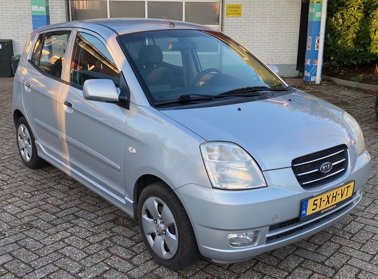 Kia Picanto - Bling 1.0 L - AutoWereld.nl