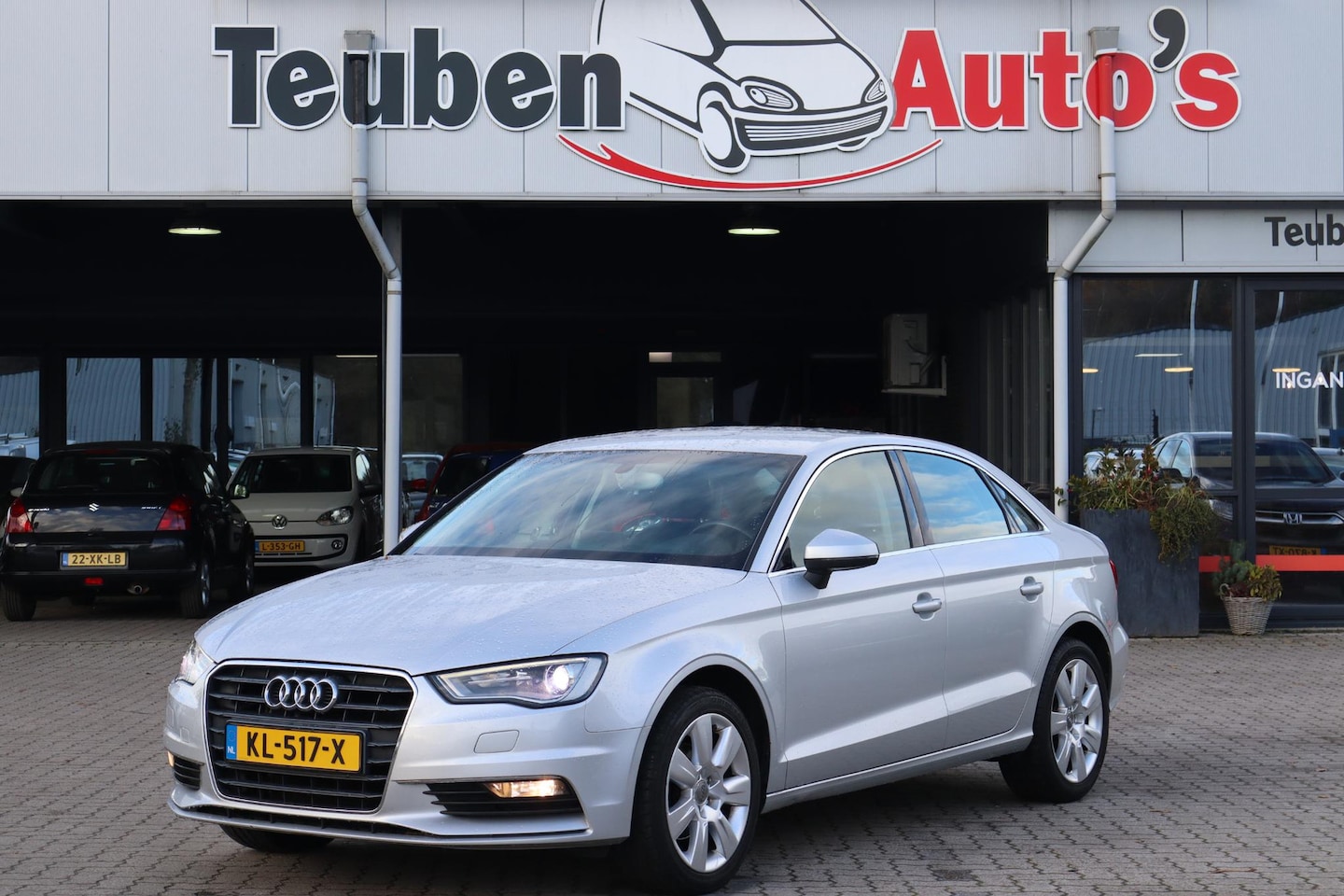 Audi A3 Limousine - 1.4 TFSI Ambiente Pro Line Apple Carplay, Climate control, Stoelverwarming, Lederen interi - AutoWereld.nl