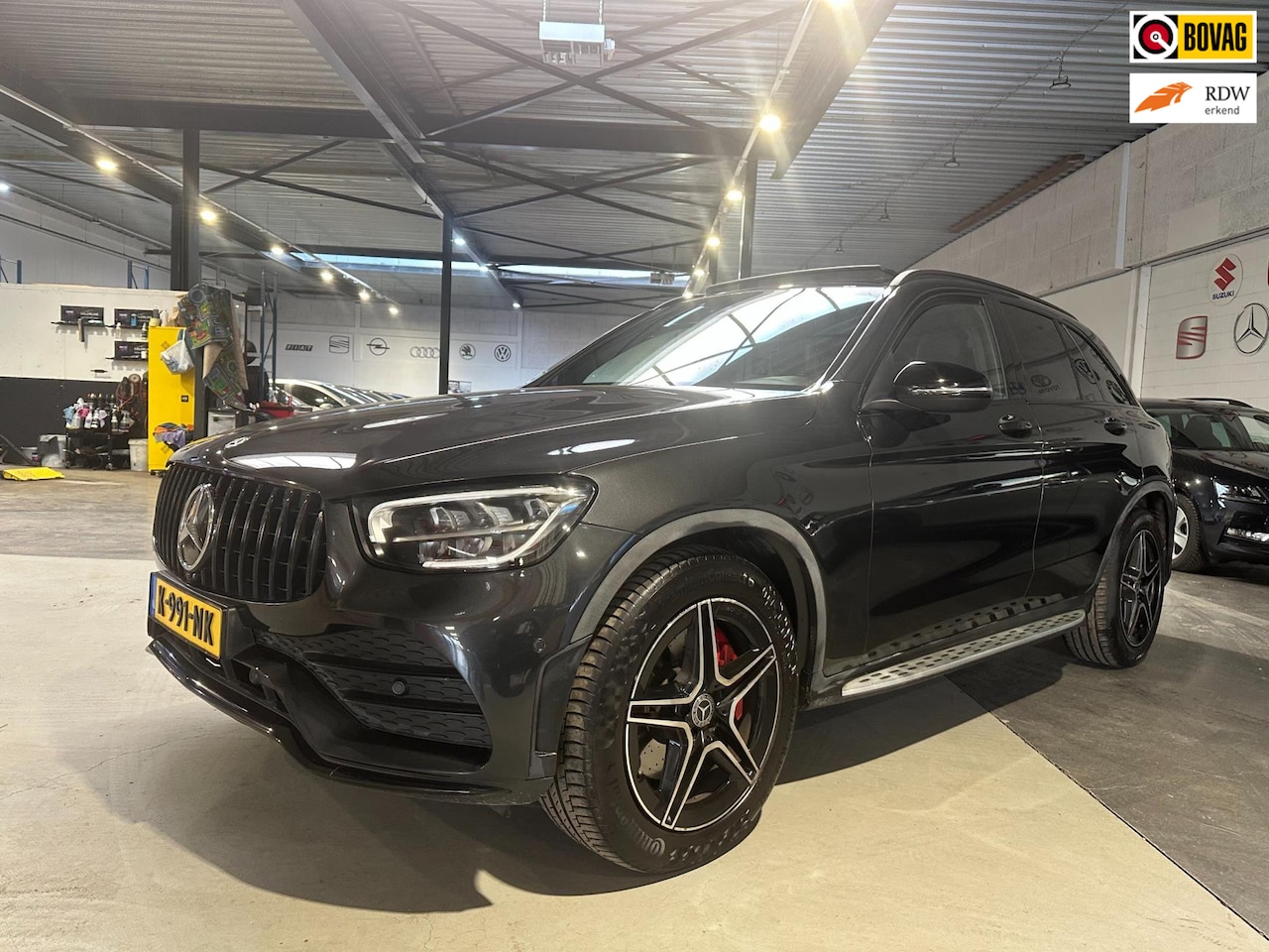 Mercedes-Benz GLC-klasse - 400d 4MATIC Premium Plus/Amg pakket/Panoramadak/Dealer onderhouden - AutoWereld.nl