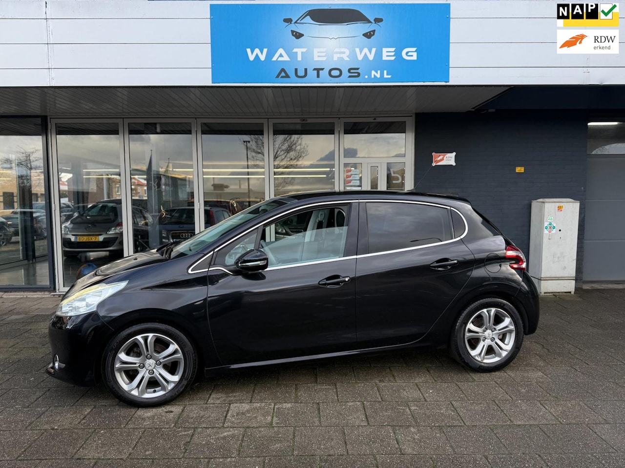 Peugeot 208 - 1.6 VTi Allure Panodak/Leder/Clima/PDC Top staat! - AutoWereld.nl