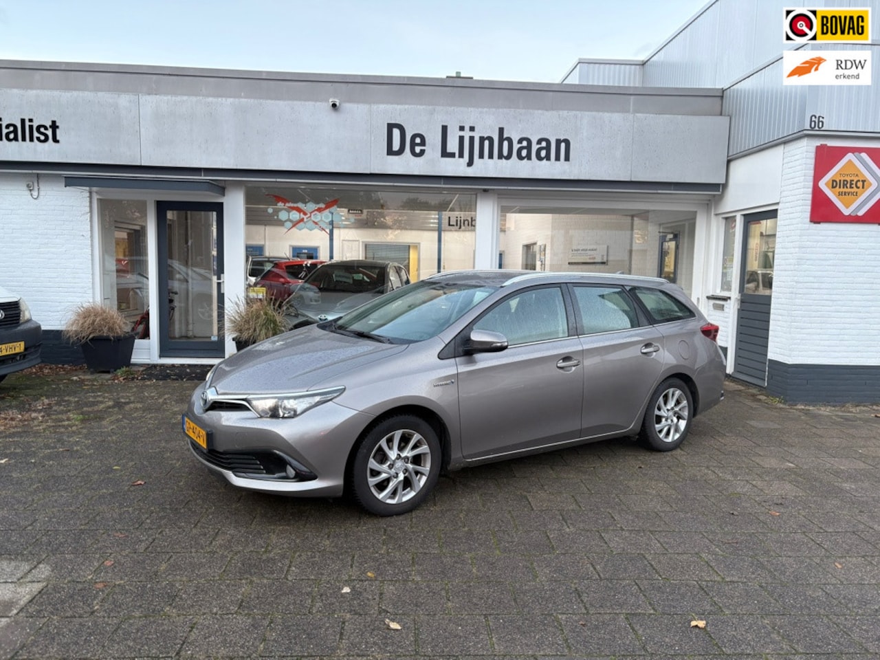 Toyota Auris Touring Sports - 1.8 Hybrid Aspiration 1.8 Hybrid Aspiration - AutoWereld.nl